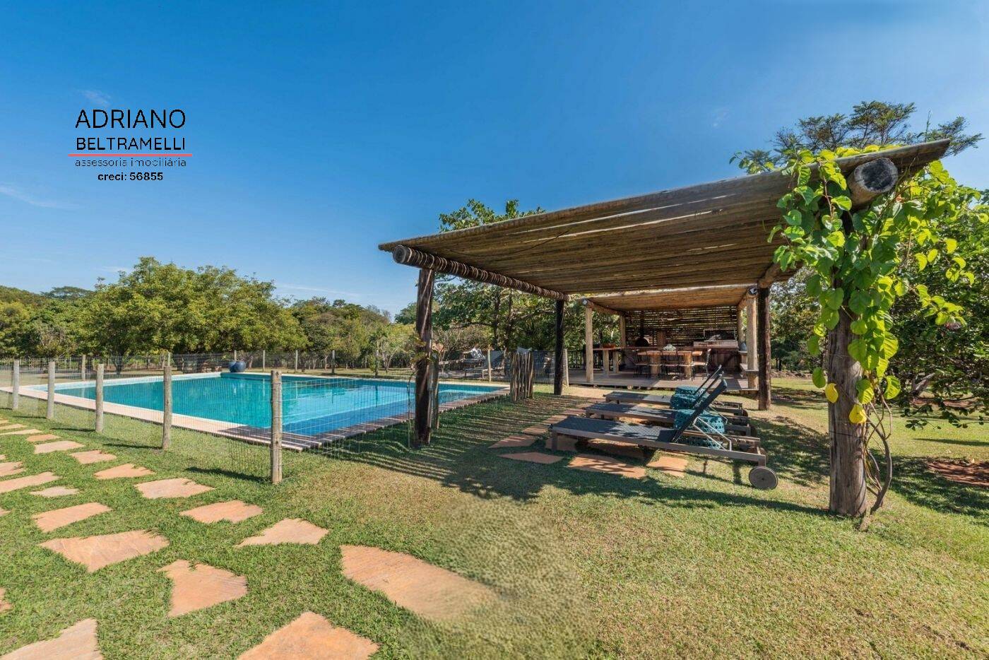 Sítio à venda com 7 quartos, 28000m² - Foto 2