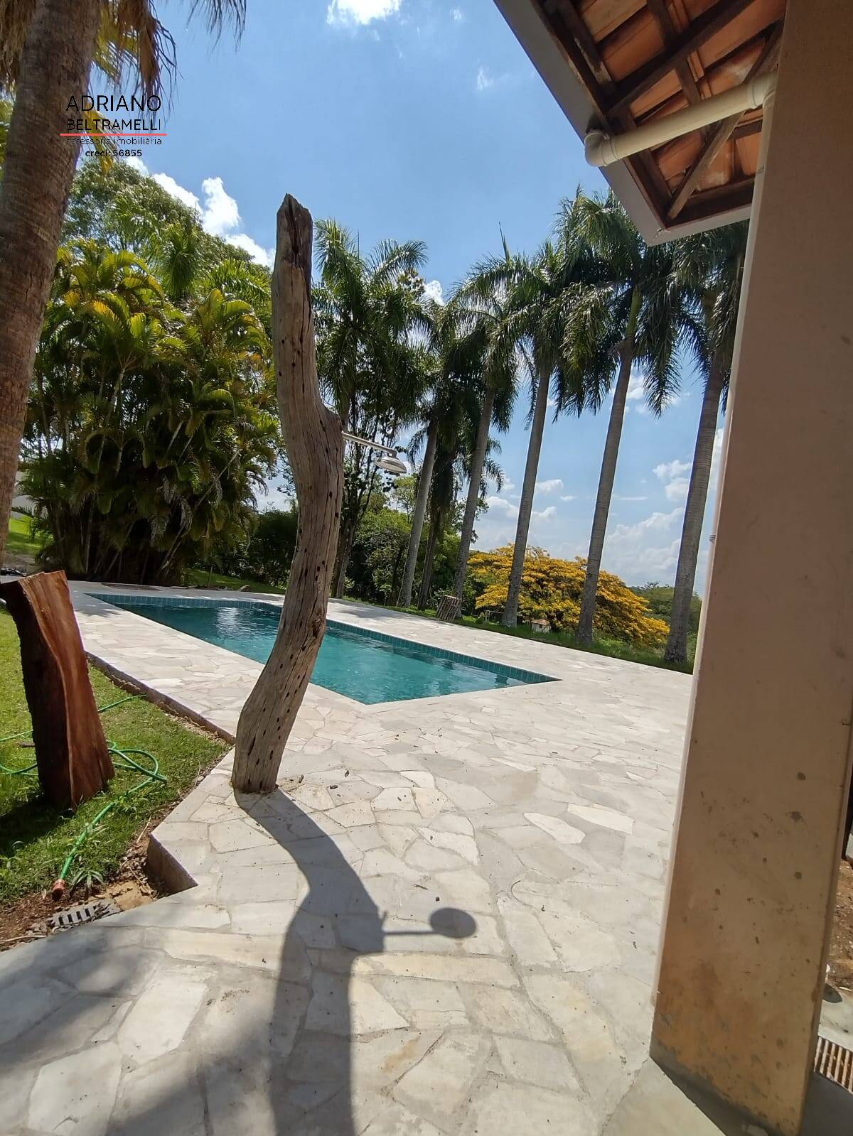 Chácara à venda com 3 quartos, 20025m² - Foto 2